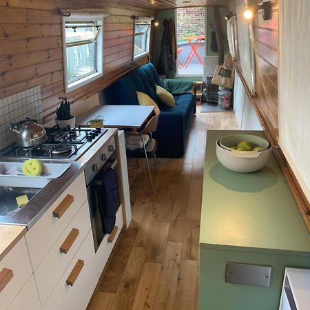 Cosy Narrowboat Central London Exterior photo
